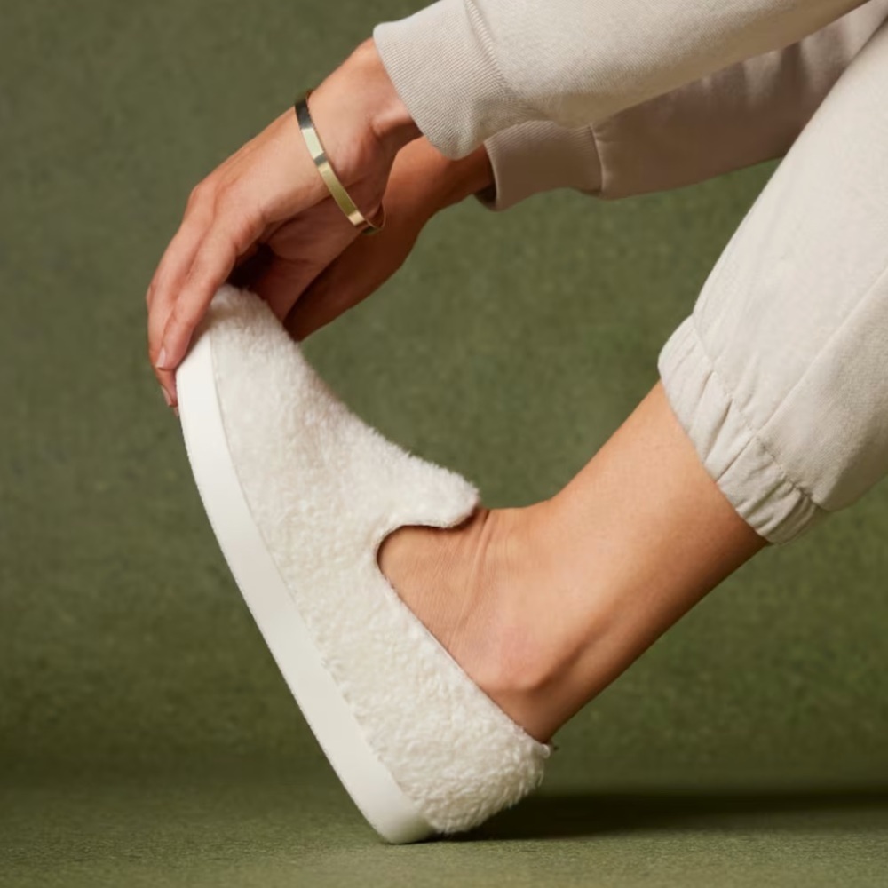 Allbirds Women’s Wool Lounger Fluffs Slip On Sneaker Cozy Sherpa Sz 8